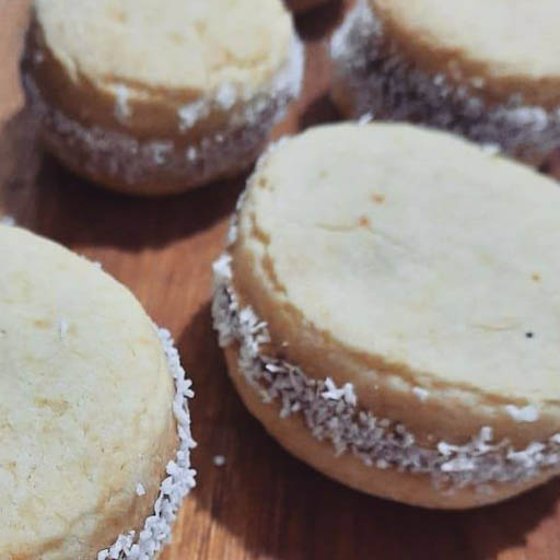 Portada alfajor de maizena (vegano)