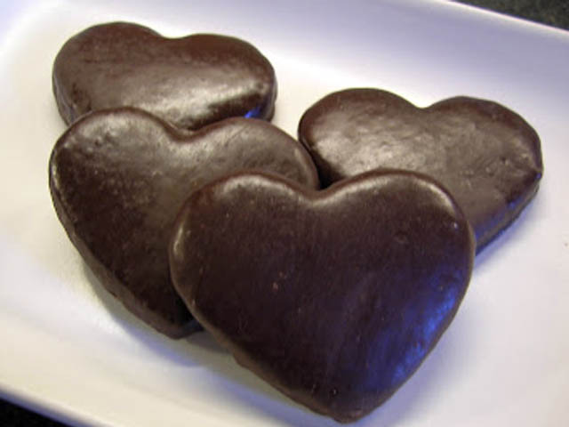 galletitas corazón bañadas en chocolate