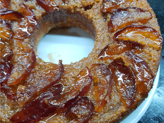 torta invertida de manzana